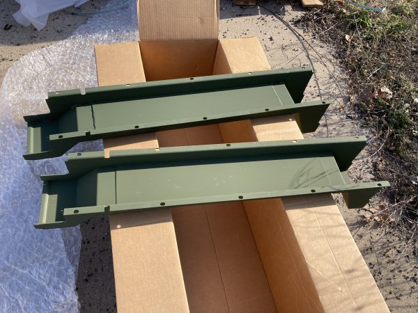 Center Body Channel for M1161 & M1163 Growler